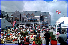 Cornwall Tourism Magazine - Beaches on Cornwall - Gyllyngvase Beach - Falmouth